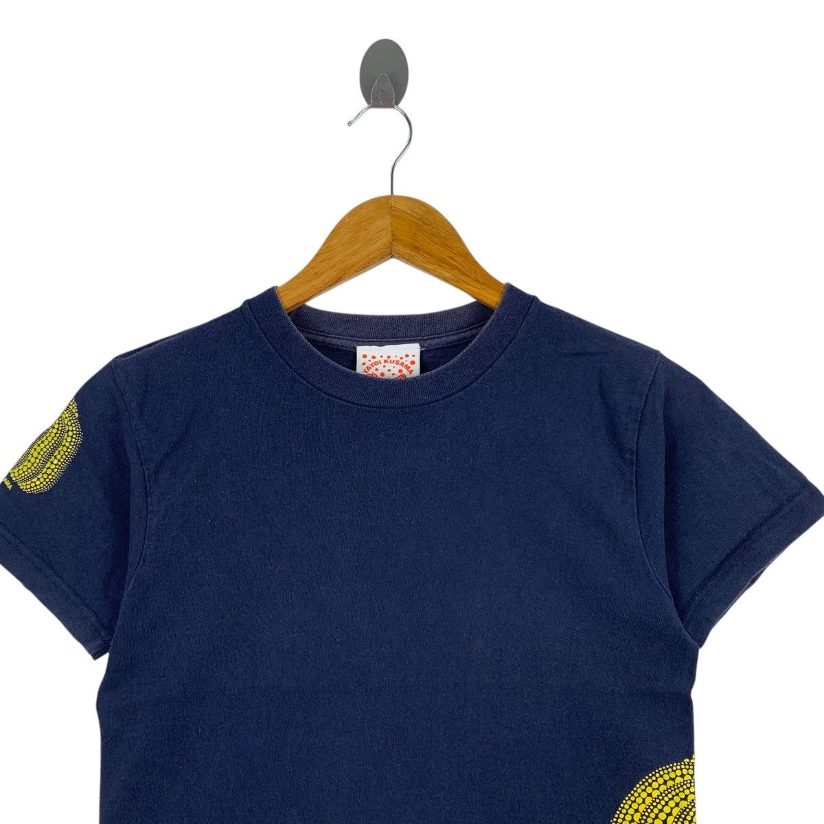 Japanese Brand YAYOI KUSAMA Japanese Artist Merchandise Blue Short Shirt Size US XS / EU 42 / 0 - 2 Thumbnail