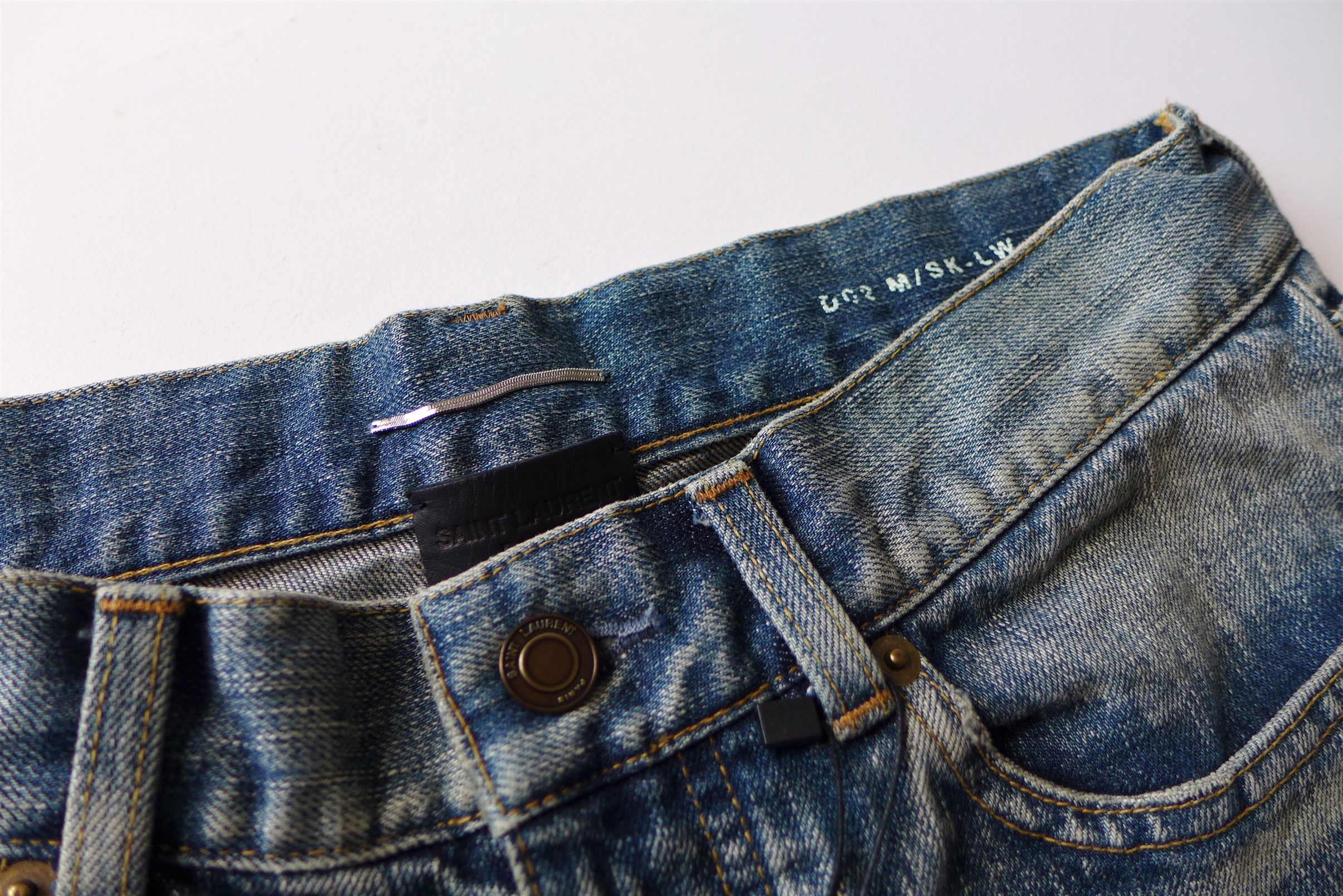 Saint Laurent Paris Saint Laurent D02 Denim Jeans - Dirty Old Vintage Blue Wash Size US 30 / EU 46 - 8 Thumbnail