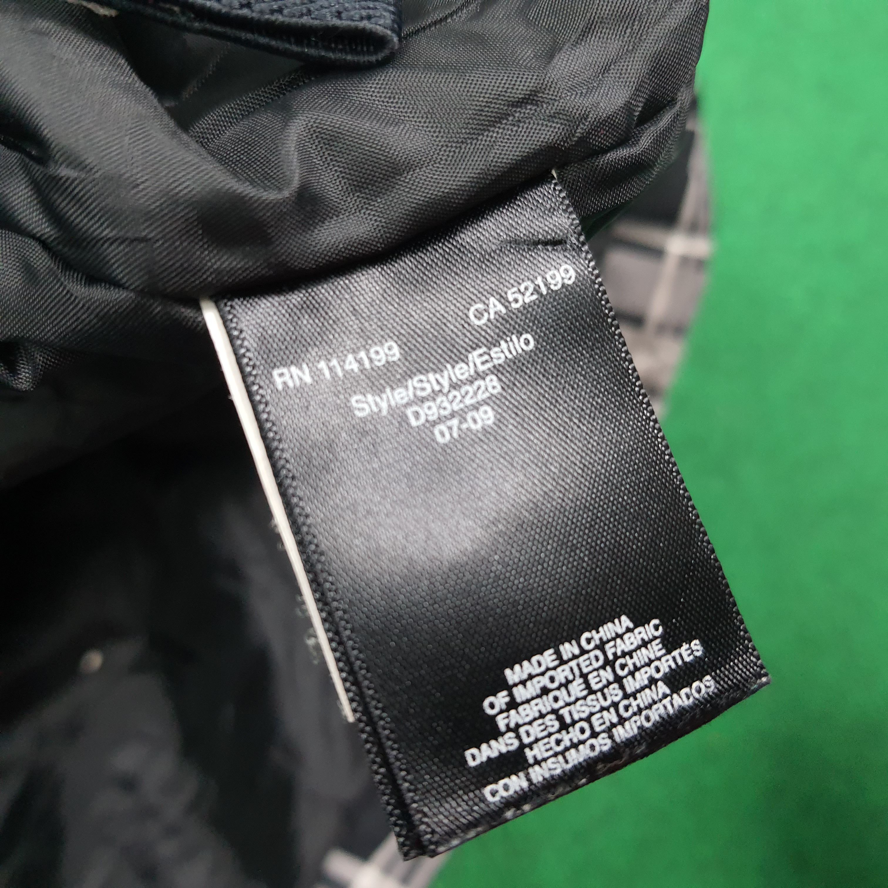 Quiksilver Vintage Quiksilver Snowboard Winter Technical Jacket C279N18 Size US L / EU 52-54 / 3 - 13 Thumbnail