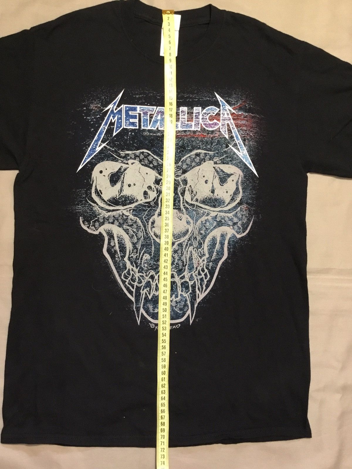 Gildan Metallica Shirt Mens Medium Black Skull 2019 Size US M / EU 48-50 / 2 - 6 Thumbnail