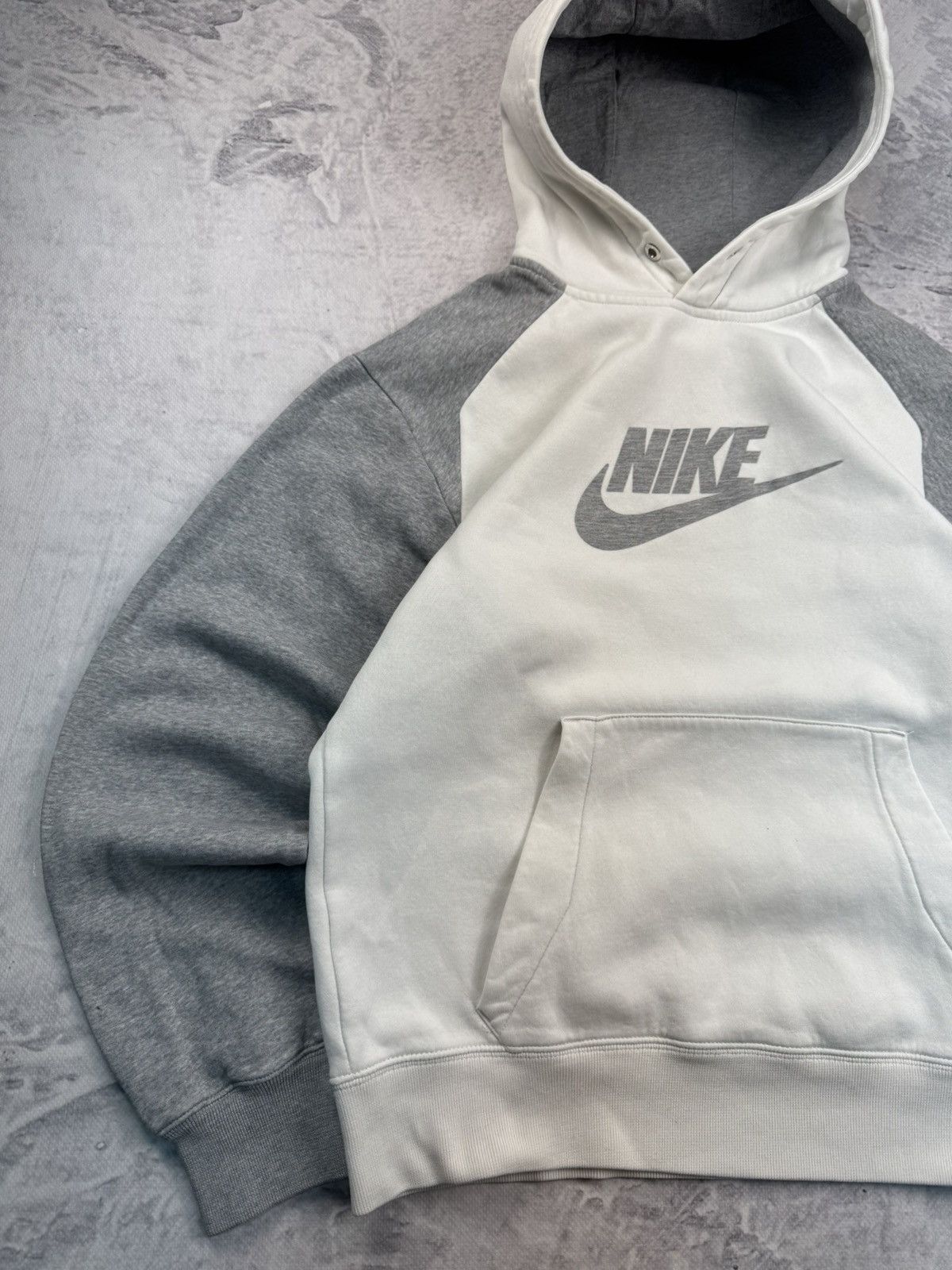 Nike × Vintage NIKE VINTAGE CENTER LOGO OVERSIZE BOXY HOODIE Size US S / EU 44-46 / 1 - 2 Thumbnail