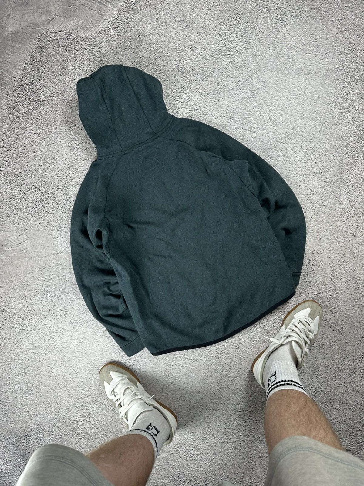 Nike Vintage Nike Tech Fleece Full Zip Hoodie Y2K Drill Style SK8 Size US M / EU 48-50 / 2 - 4 Thumbnail