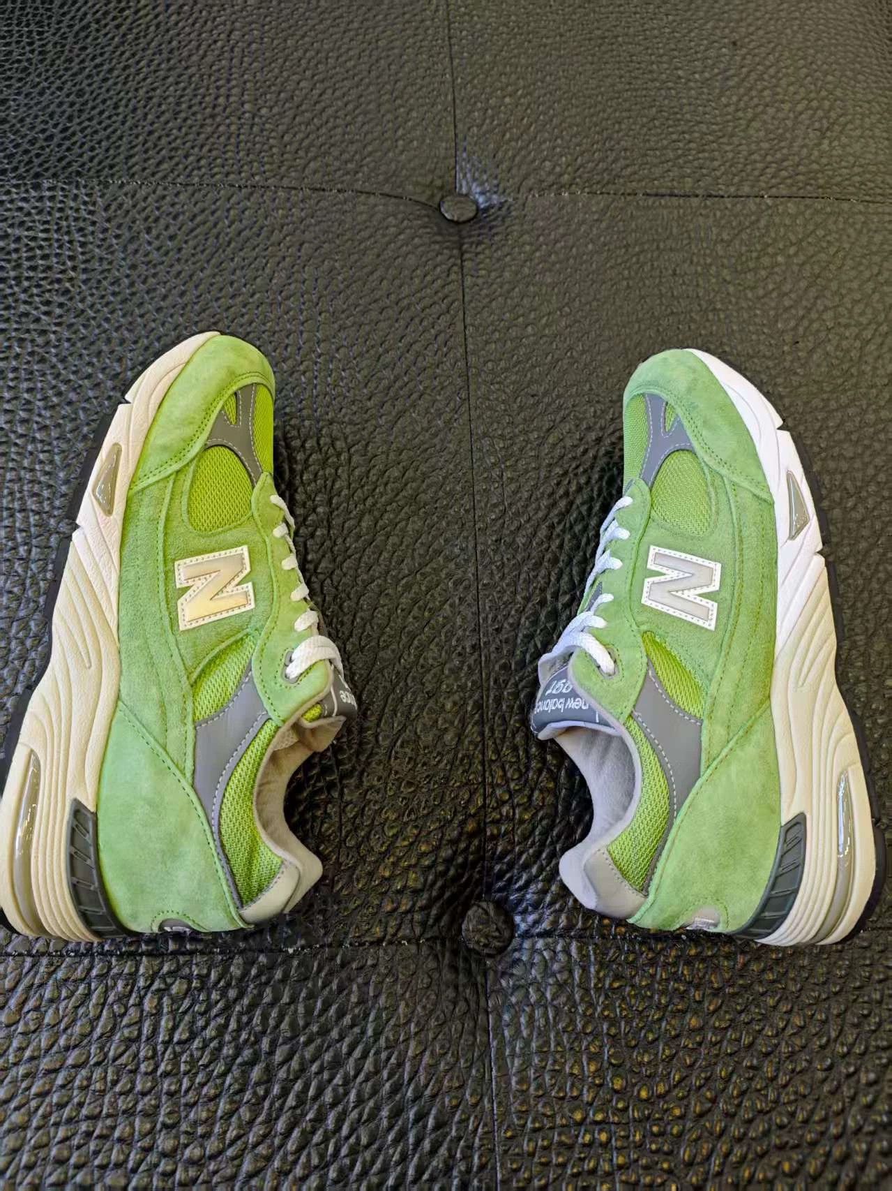 New Balance New Balance 991 Men's Green UK-Made Low-Top Running Shoes Size US 10 / EU 43 - 8 Thumbnail
