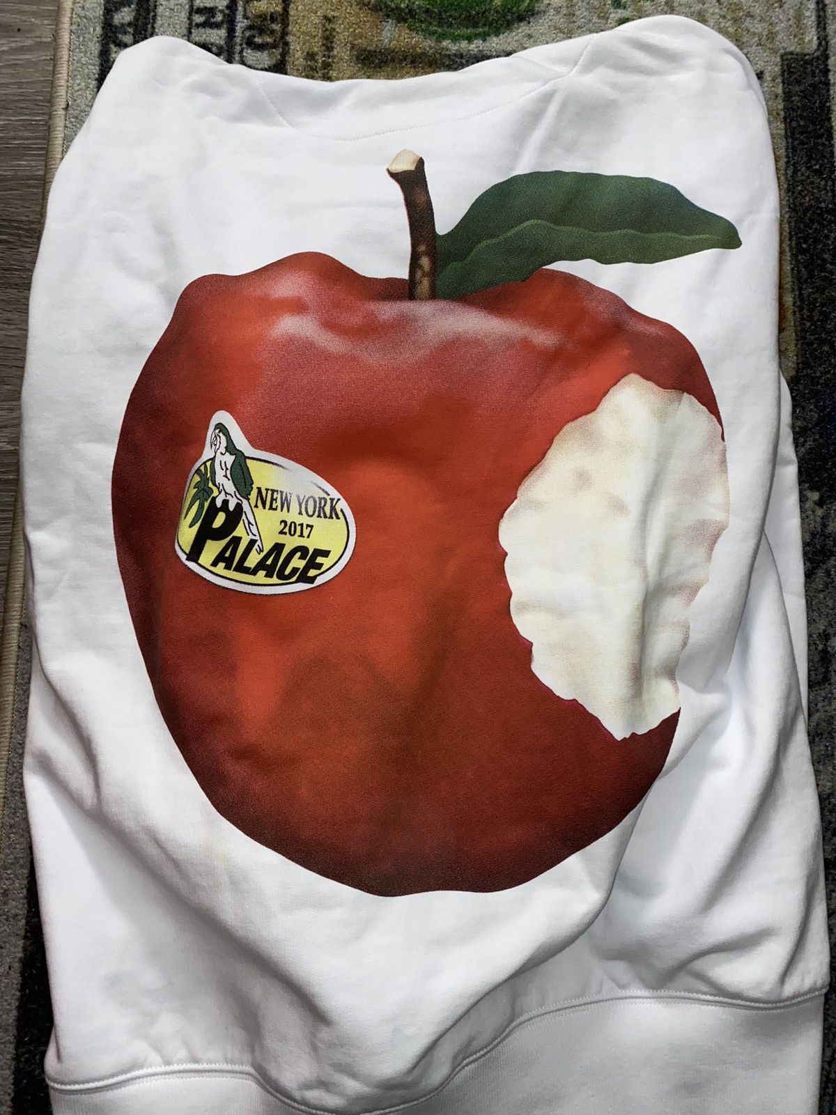 Palace Palace Big Apple NYC Store Exclusive Hoodie Size US L / EU 52-54 / 3 - 2 Thumbnail