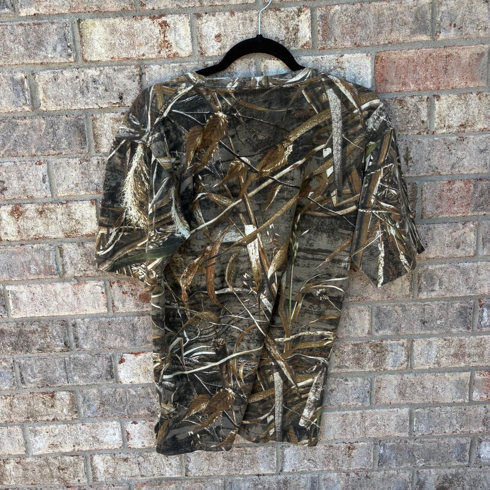 Realtree Vintage real tree camo tee Size US M / EU 48-50 / 2 - 2 Thumbnail