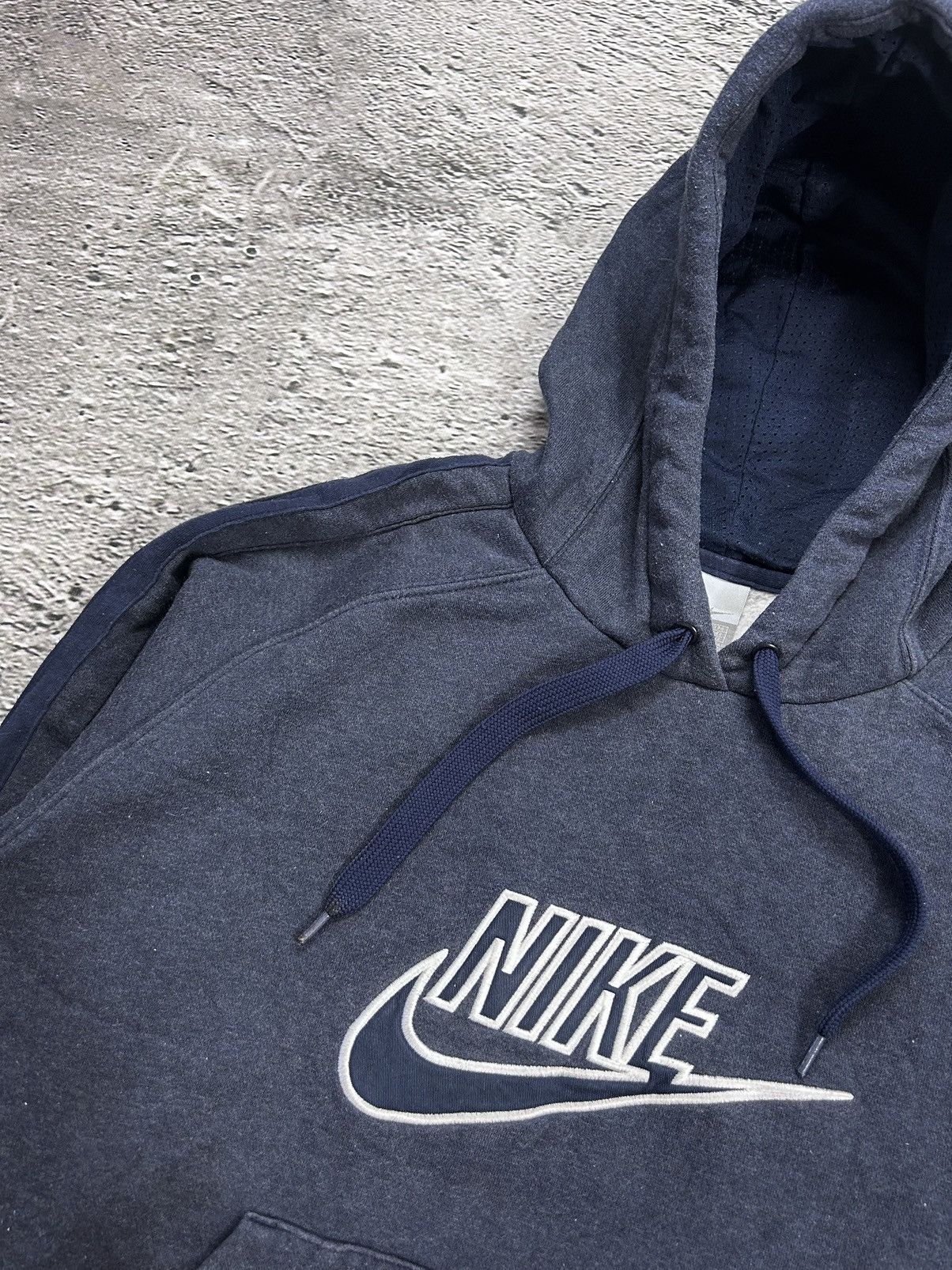 Nike × Vintage Nike hoodie vintage navy big logo 2000s Size US M / EU 48-50 / 2 - 2 Thumbnail