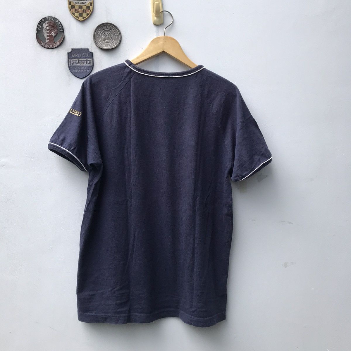 Lonsdale × Other UK × Vintage Lonsdale london Ringer tee tshirt colour navy blue size L Size US M / EU 48-50 / 2 - 13 Thumbnail