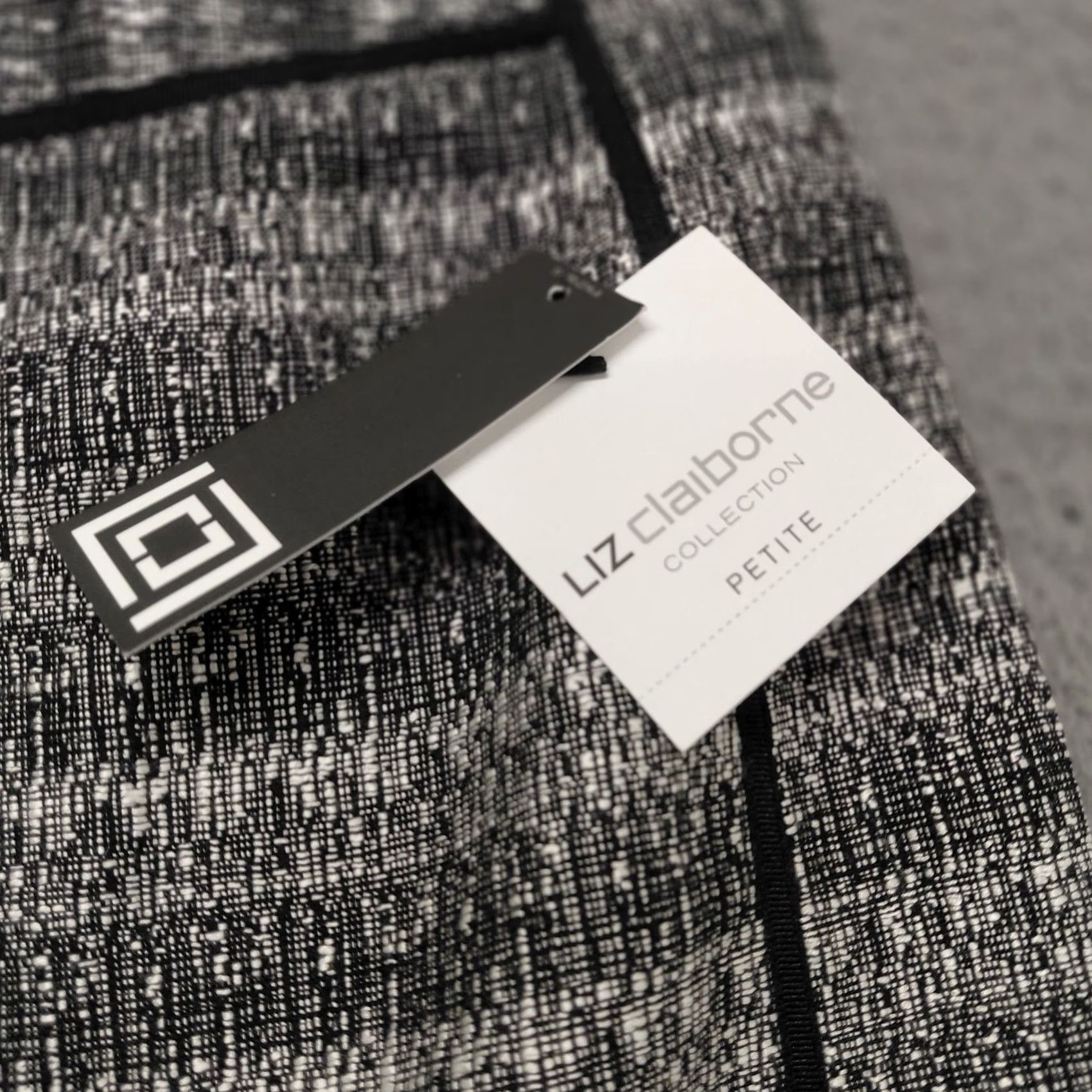 Liz Claiborne Liz Claiborne Skirt Women 10P Petite Short Tweed Lined Ribbon Trim Black/White Pencil Style Vintage No Size 32" / US 10 / IT 46 - 5 Thumbnail