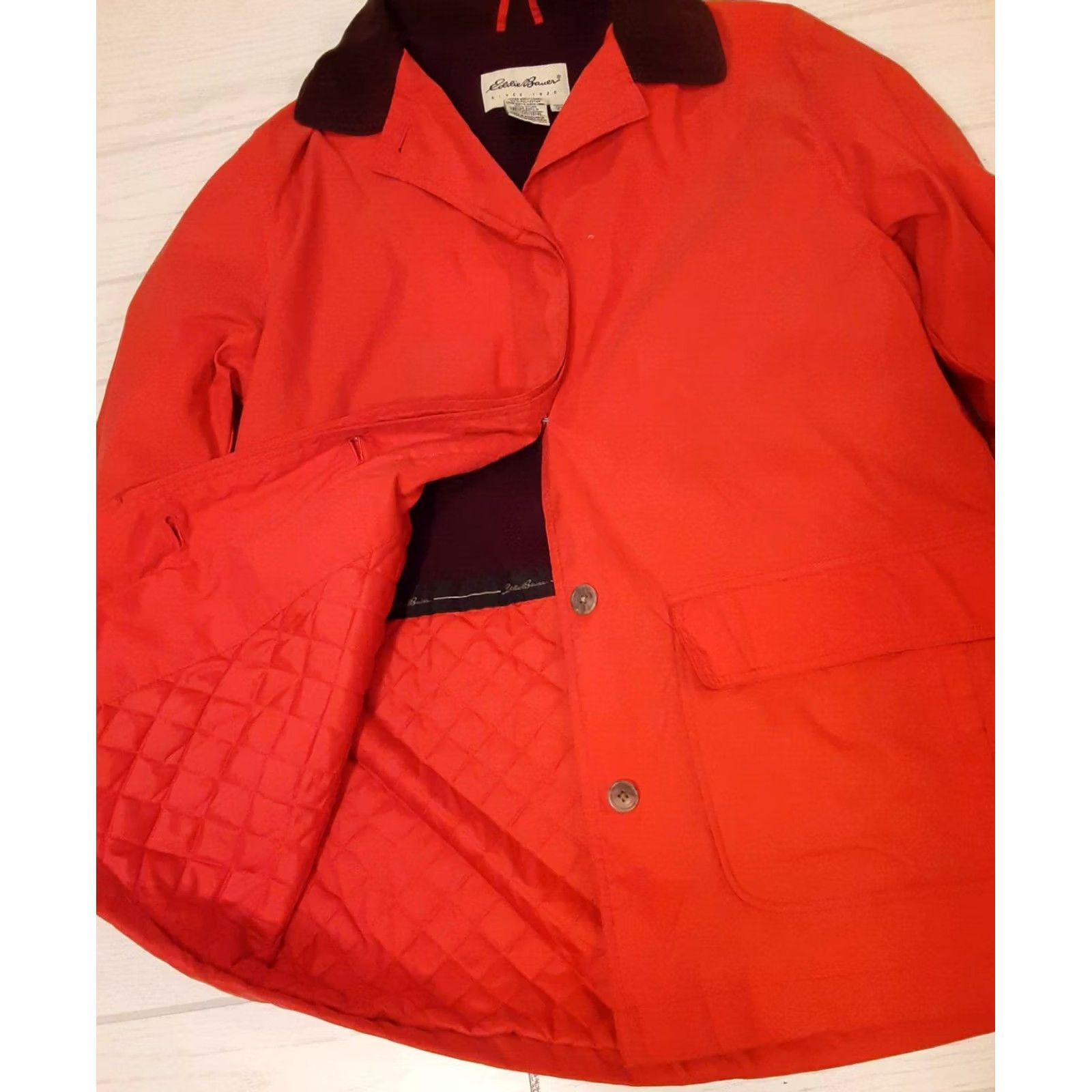Eddie Bauer VINTAGE Eddie Bauer Coat Barn style Outdoor Nylon Full Zip Quilted Women S Red Womens Size S / US 4 / IT 40 - 4 Thumbnail
