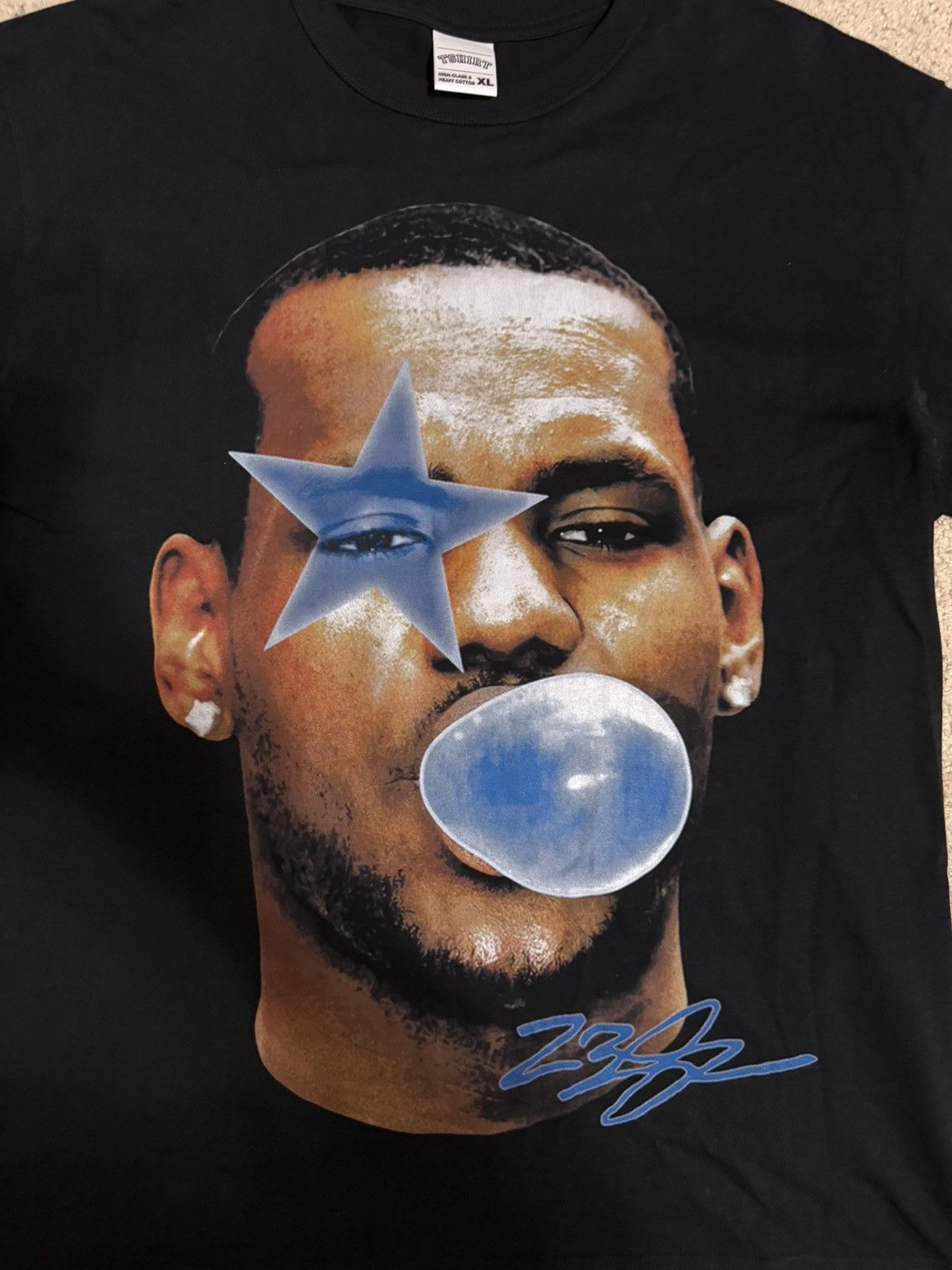 Vintage Lebron James Tee Size US XL / EU 56 / 4 - 2 Thumbnail