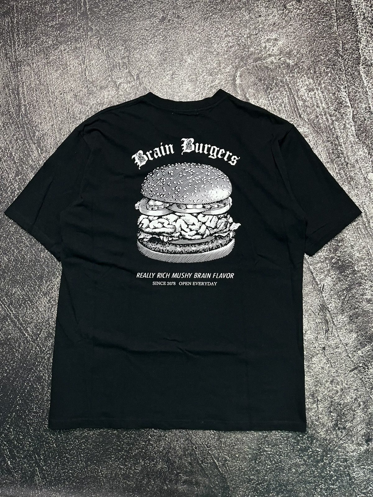 Undercover Undercover Brain Burgers T-Shirts Size US XL / EU 56 / 4 - 1 Thumbnail