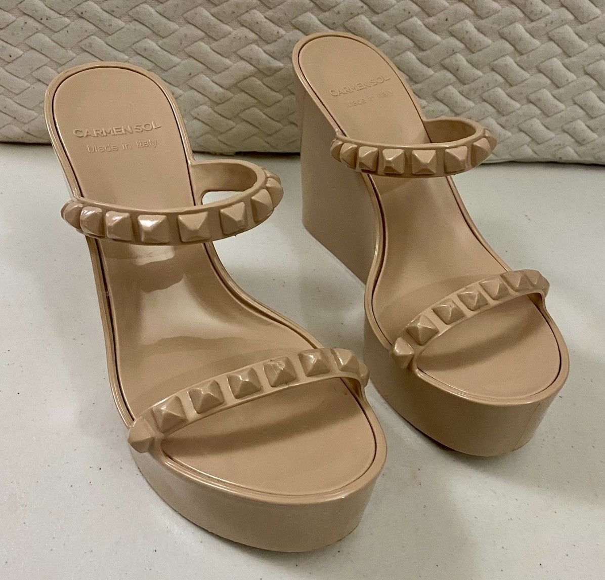 Other Carmen Sol 🇮🇹 Tonino Studded Jelly Wedge Sandals Nude 8 US Size US 8 / IT 38 - 3 Thumbnail