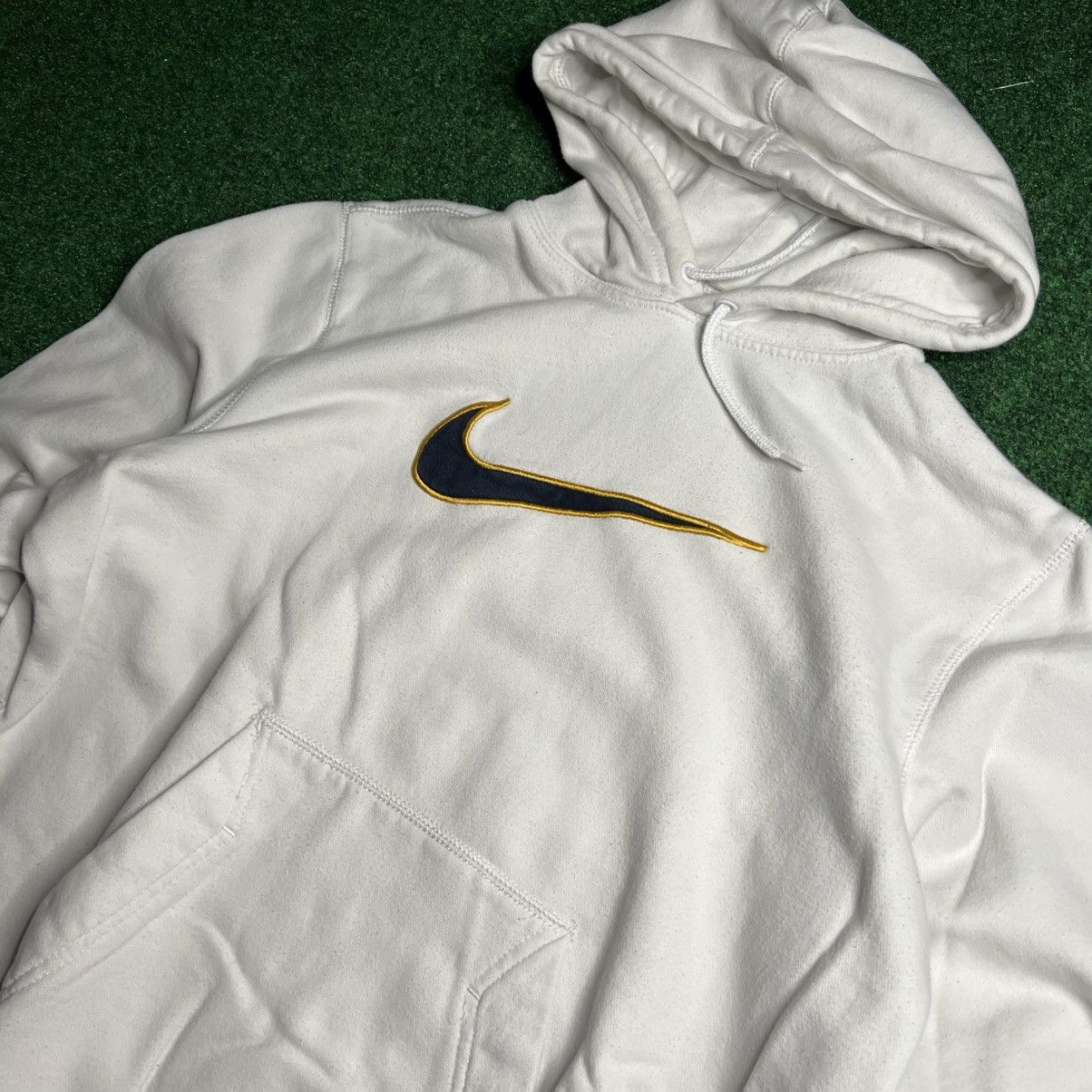 Nike Y2K Nike Center Swoosh Hoodie Size US L / EU 52-54 / 3 - 1 Thumbnail