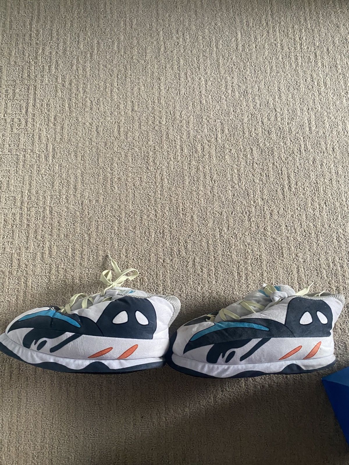 Yeezy Banned Goods Yeezy Boost 700 wave runner slipper Size US 11 / EU 44 - 4 Thumbnail
