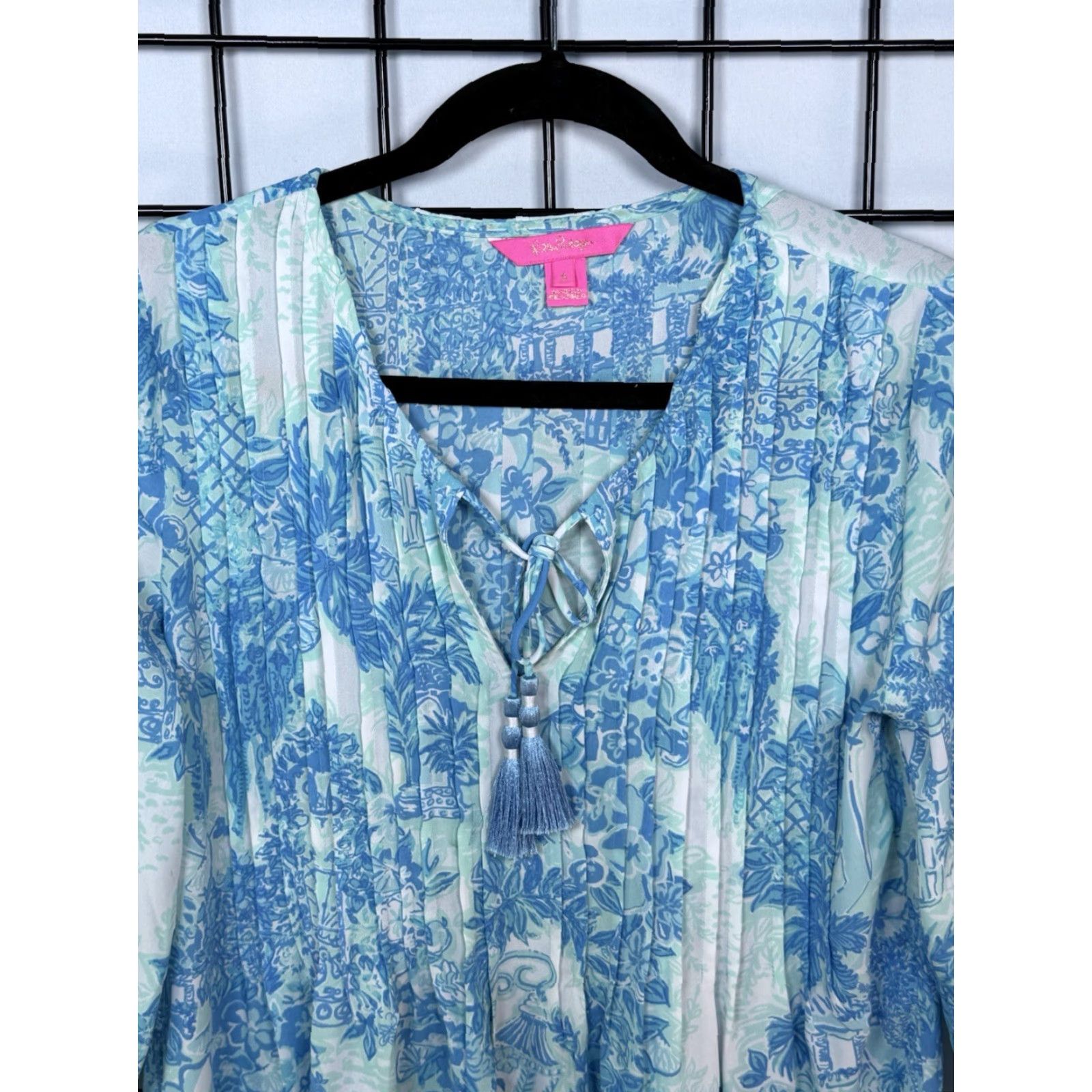 VINTAGE Style Lilly Pulitzer Marlina Tunic Top in Toile Me About It Womens S Blue Coastal Boho