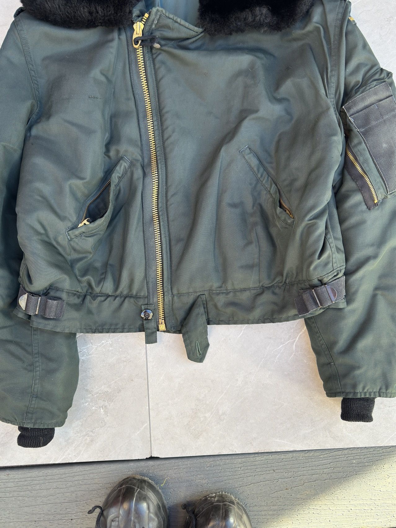 Vintage 1970s Rare Vintage Military Jacket Cropped Fit Size US L / EU 52-54 / 3 - 4 Thumbnail