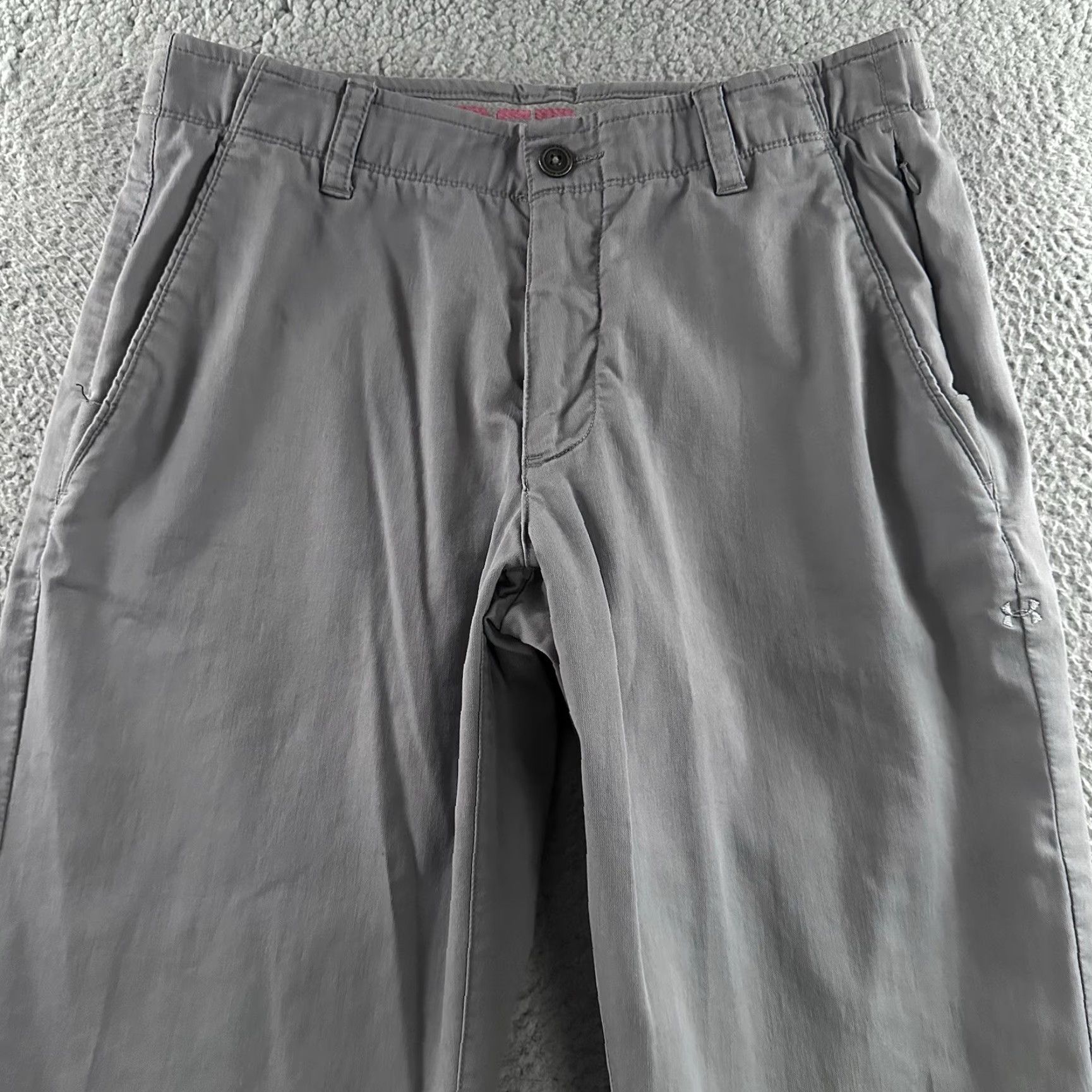 Under Armour VINTAGE? No, Under Armour Mens Pants Gray 33x32 Chino Tech Hybrid Polyester Blend Size US 33 - 2 Thumbnail