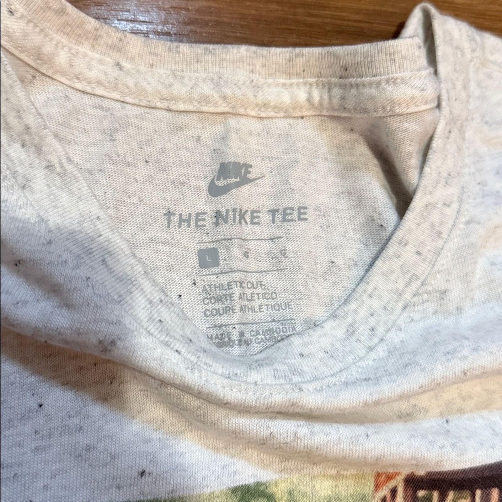 Nike 2017 Nike Reverse Swoosh Van Short Sleeve Size US L / EU 52-54 / 3 - 3 Thumbnail