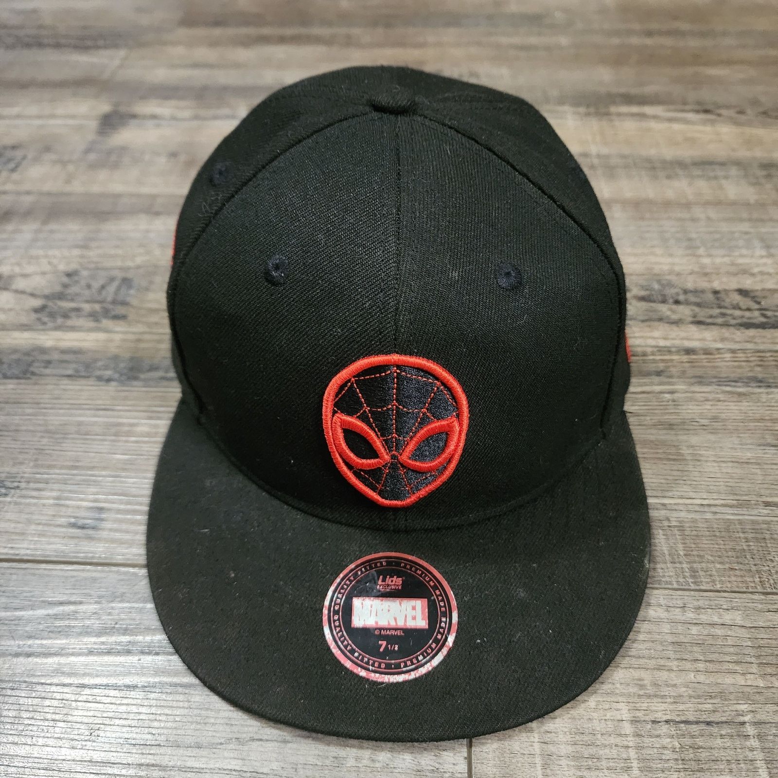 Lids Lids Exclusive Marvel Spiderman Fitted hat cap size 7.5 Size ONE SIZE - 1 Thumbnail