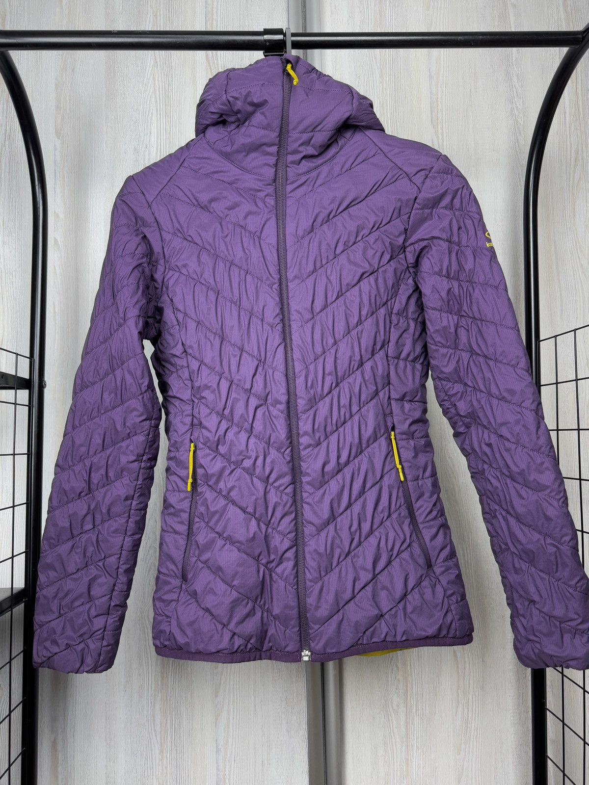 Icebreaker Icebreaker Women’s MerinoLOFT Hyperia Lite Hooded Jacket Size S / US 4 / IT 40 - 2 Thumbnail