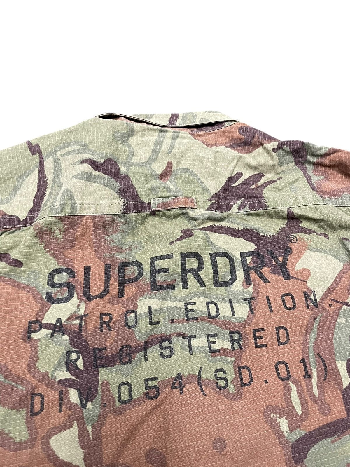 Superdry Superdry Shirt Mens Patrol Edition Military L Camo Air Patch Size US L / EU 52-54 / 3 - 4 Thumbnail
