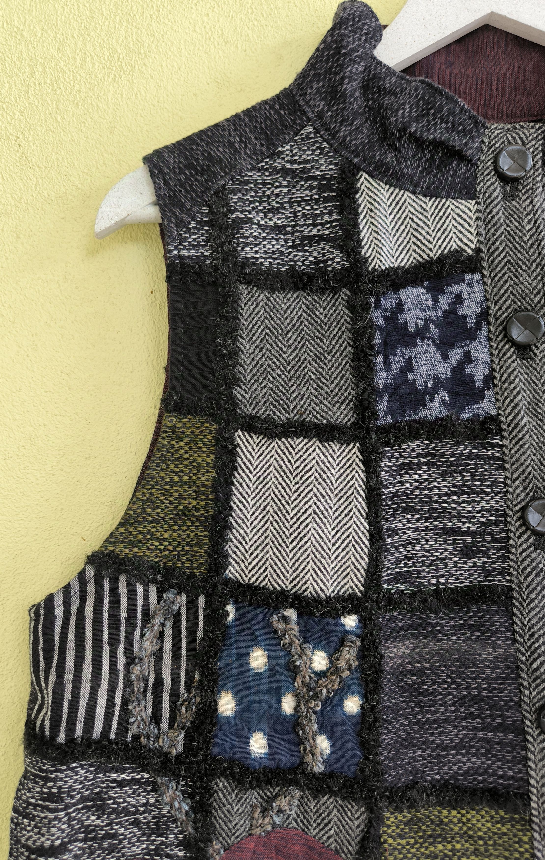 Japanese Brand GIEMON KURUME KASURI TRADITIONAL FABRIC patchwork vest Size US M / EU 48-50 / 2 - 3 Thumbnail