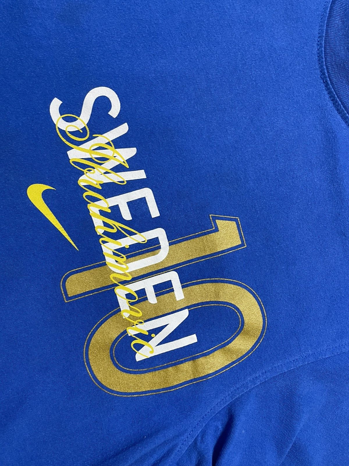 Nike × Vintage Vintage t-shirt Sweden Ibrahimovic 10 number Soccer Jersey Size US M / EU 48-50 / 2 - 5 Thumbnail