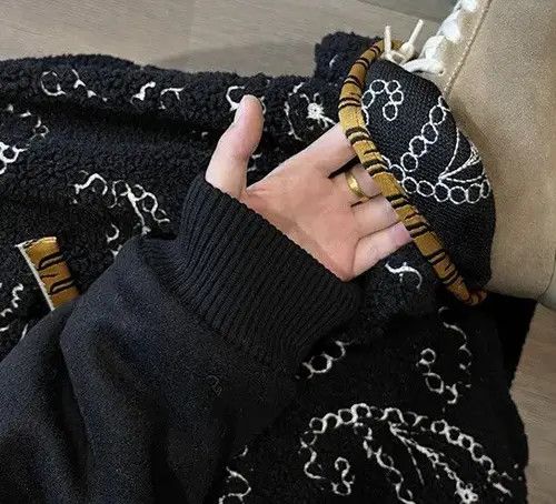 VIBE Avant garde retro paisley fleece pants with tiger embroidery Size US 36 / EU 52 - 3 Thumbnail
