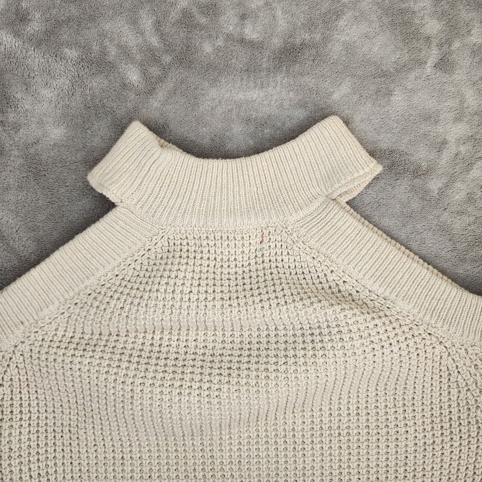 Guess Women's Guess Ivory Cold Shoulder Pullover Sweater S Size S / US 4 / IT 40 - 10 Thumbnail