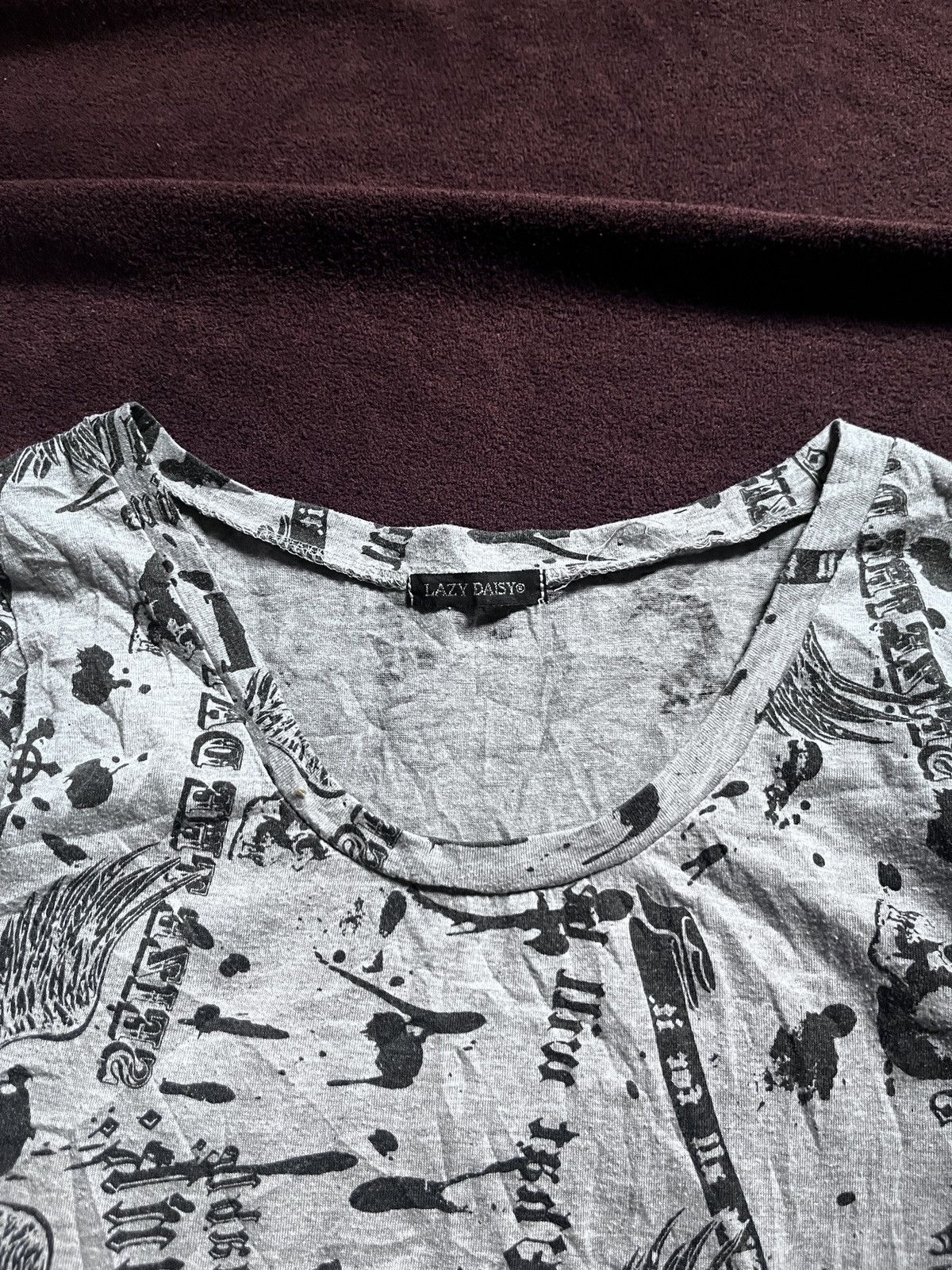 Japanese Brand Lazy Daisy Skulls poem Size US M / EU 48-50 / 2 - 6 Thumbnail