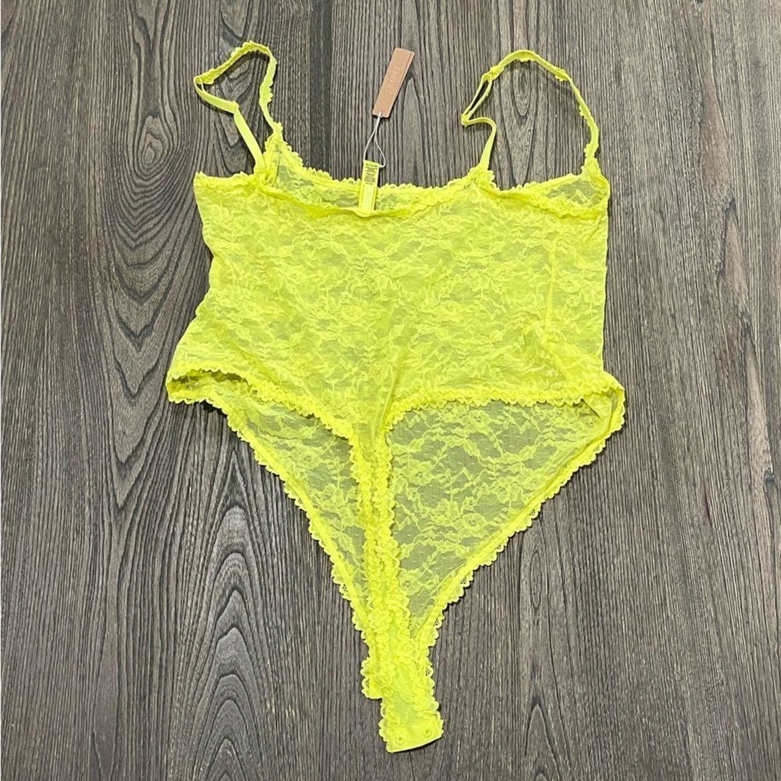 SKIMS NWT Skims Stretch Lace Thong Bodysuit Highlighter 3X Size 3XL / US 20-22 - 5 Thumbnail