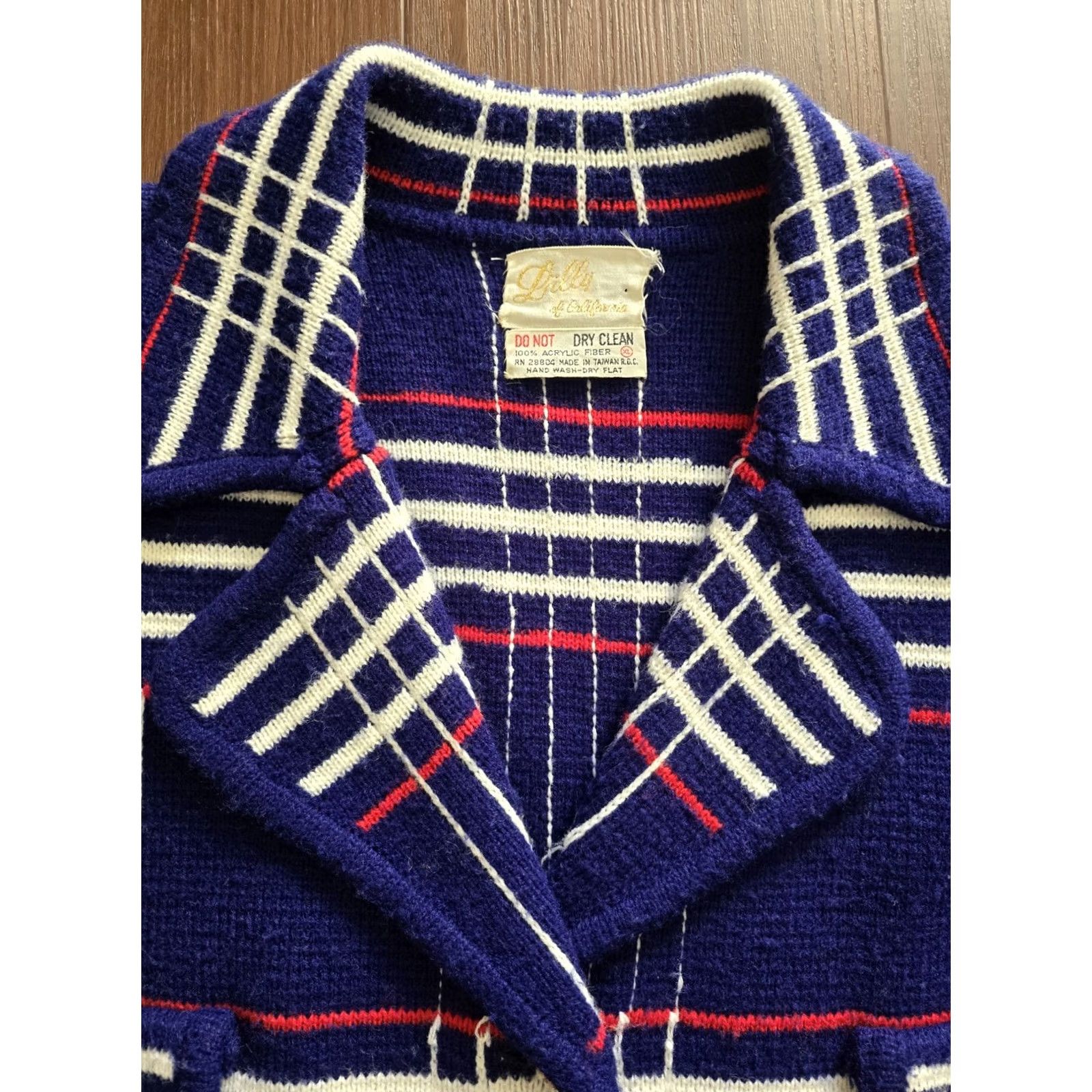 Vintage VINTAGE Lilly of California Coat Plaid Blue Pea Coat Womens M Button Collared Pocketed Plaid Blue 1960s Fall Winter Spring Party/Cocktail Casual Size M / US 6-8 / IT 42-44 - 5 Thumbnail
