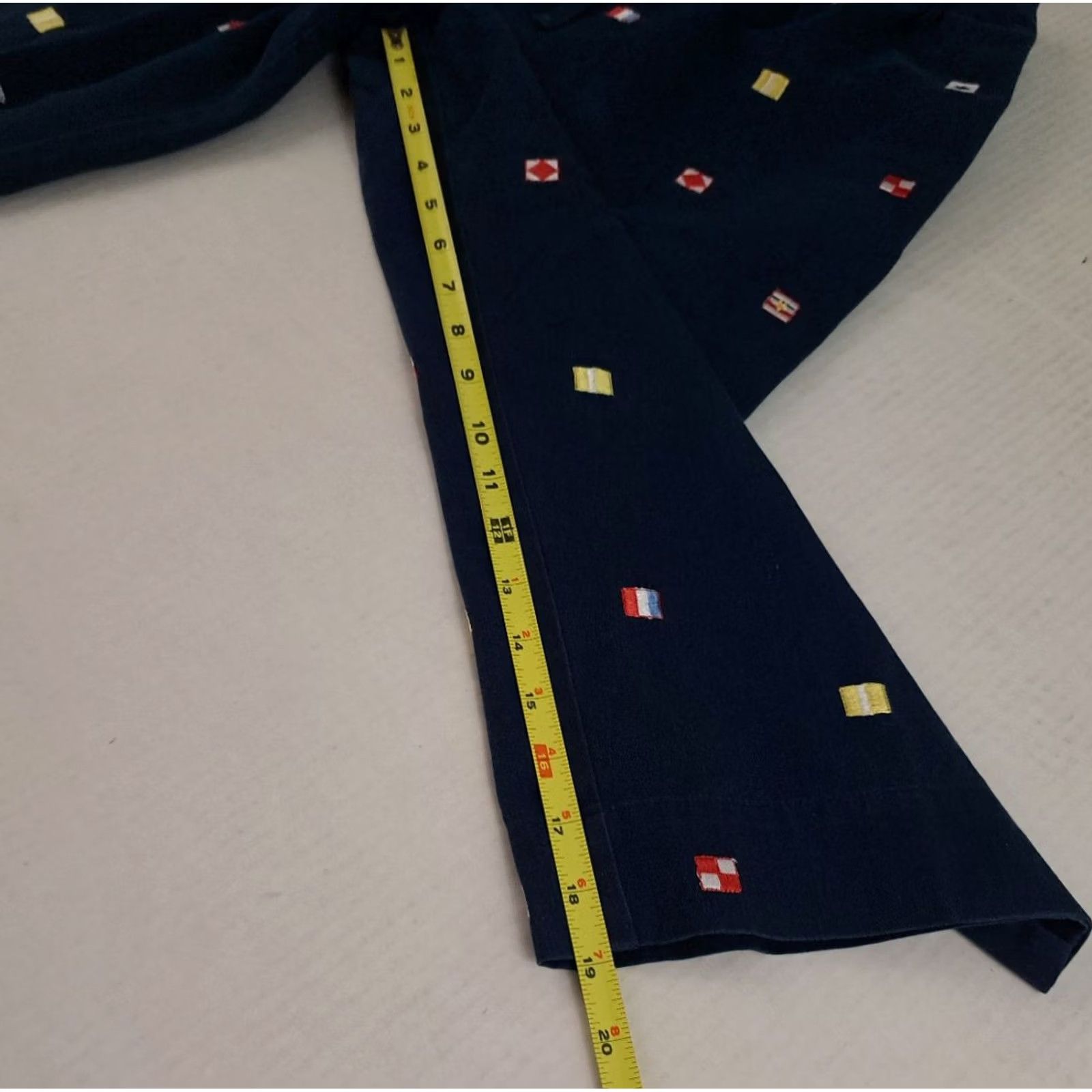 Nautica VINTAGE Woman Breckenridge Nautical Flag Navy Capri Pants size 12 Size 34" / US 12 / IT 48 - 5 Thumbnail