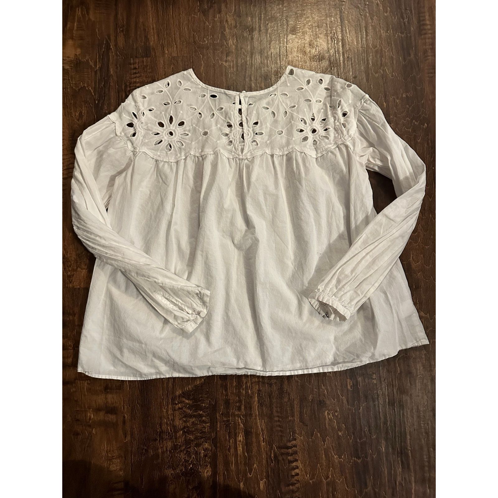 Ann Taylor Ann Taylor Medium eyelet blouse Size M / US 6-8 / IT 42-44 - 4 Thumbnail