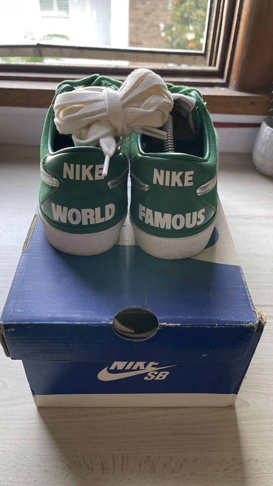 Nike × Supreme Nike Zoom Bruin SB Supreme Pine Green/Metallic Size Mens US8 Size US 8 / EU 41 - 2 Thumbnail