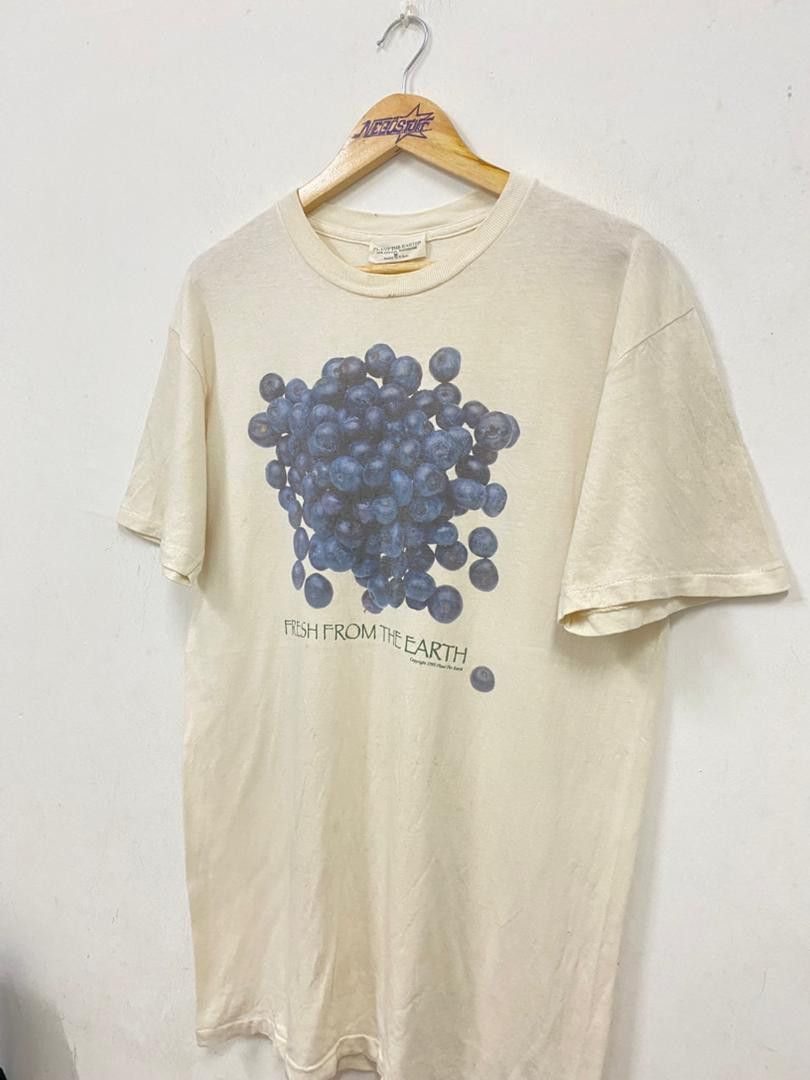 Vintage VTG 1995 Plant The Earth grape graphic art t shirt Size US M / EU 48-50 / 2 - 3 Thumbnail