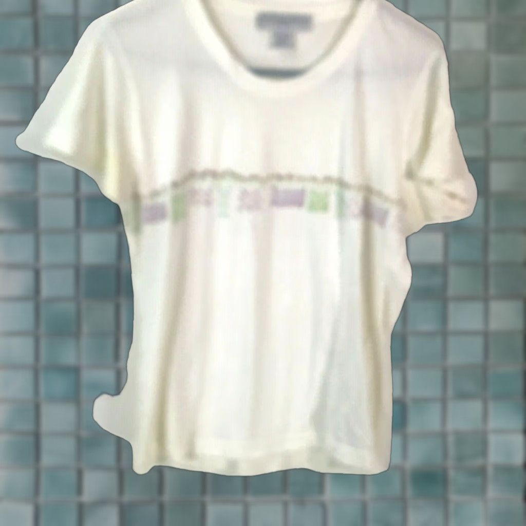 Geoffrey Beene Geoffrey Beene Sport Graphic Tee Shirt White 100% Cotton Large Women Short Sleeve Crewm Neck 19in Chest 25in Length USA Vintage No Size L / US 10 / IT 46 - 1 Thumbnail