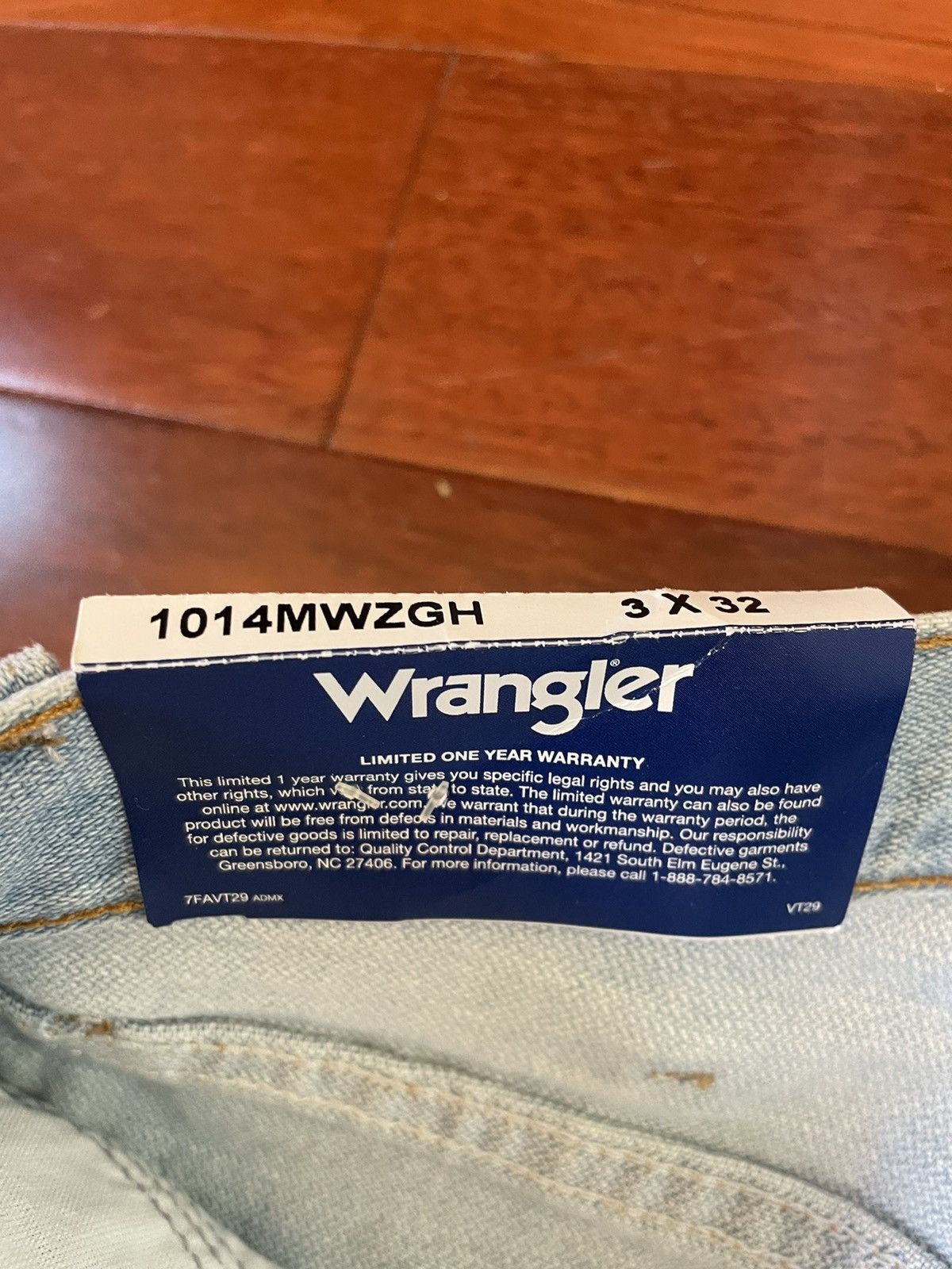 Wrangler Never Worn Cowboy Cut Lightwash Wrangler Jeans Size 26" / US 2 / IT 38 - 3 Thumbnail