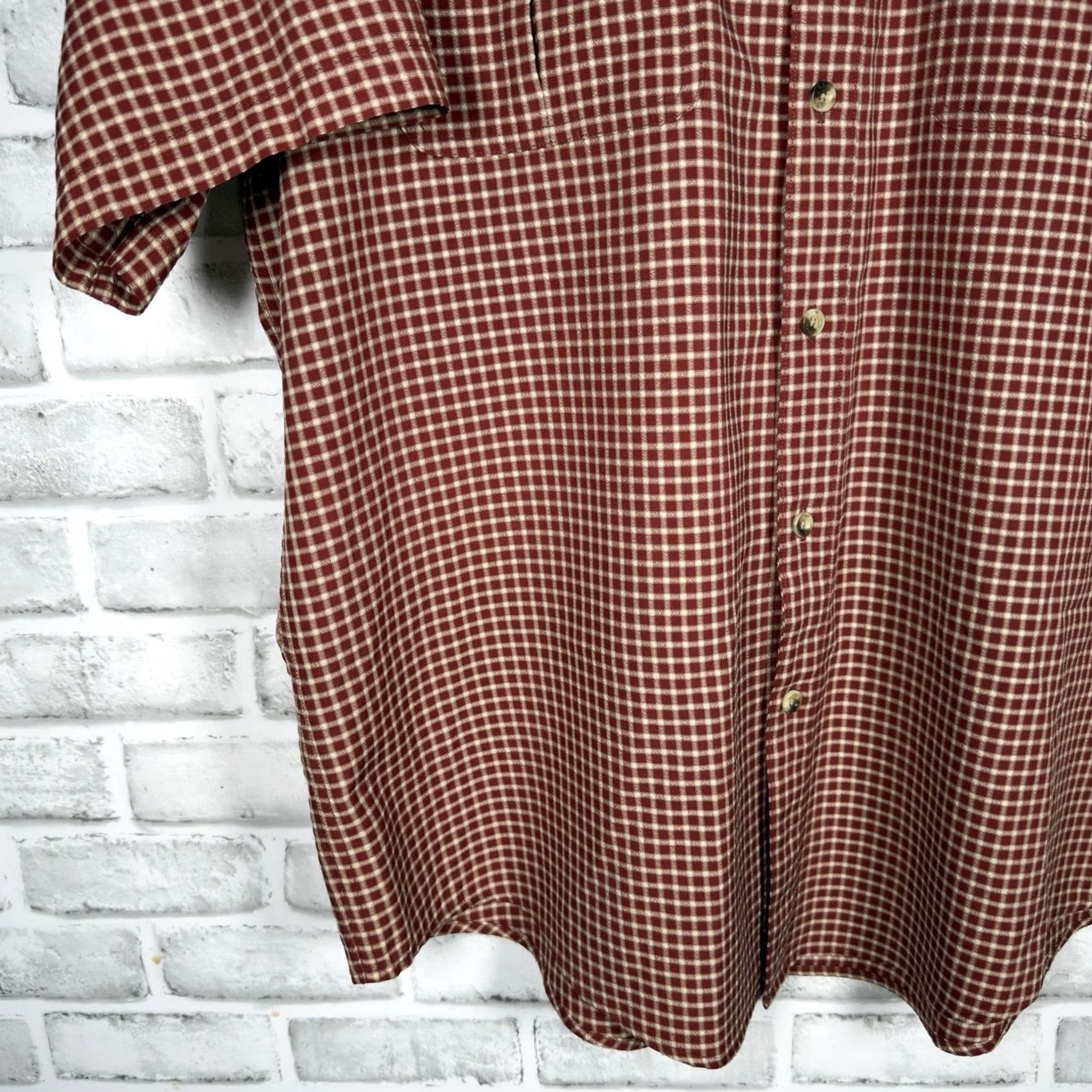 Vintage VINTAGE L.L. Bean Red Polyester Blend Short Sleeve Button-Down Shirt Mens L Jamaica Size US L / EU 52-54 / 3 - 3 Thumbnail