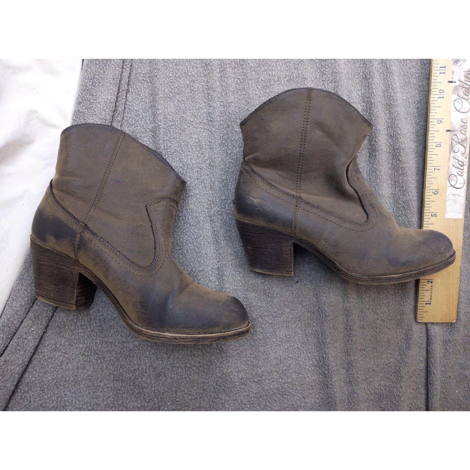 Vintage Western Boots Womens 6 Brown Synthetic Ankle Block Heel Booties Size US 6 / IT 36 - 3 Thumbnail