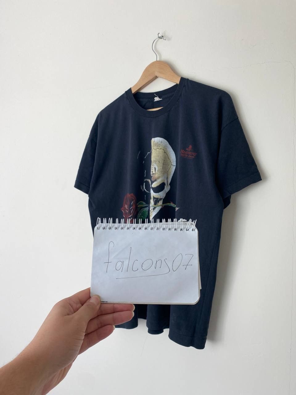 Alchemy Equipment × Band Tees × Vintage Vintage Alchemy Battle Dress 1980s Skull with Rose T-Shirt Size US XL / EU 56 / 4 - 2 Thumbnail