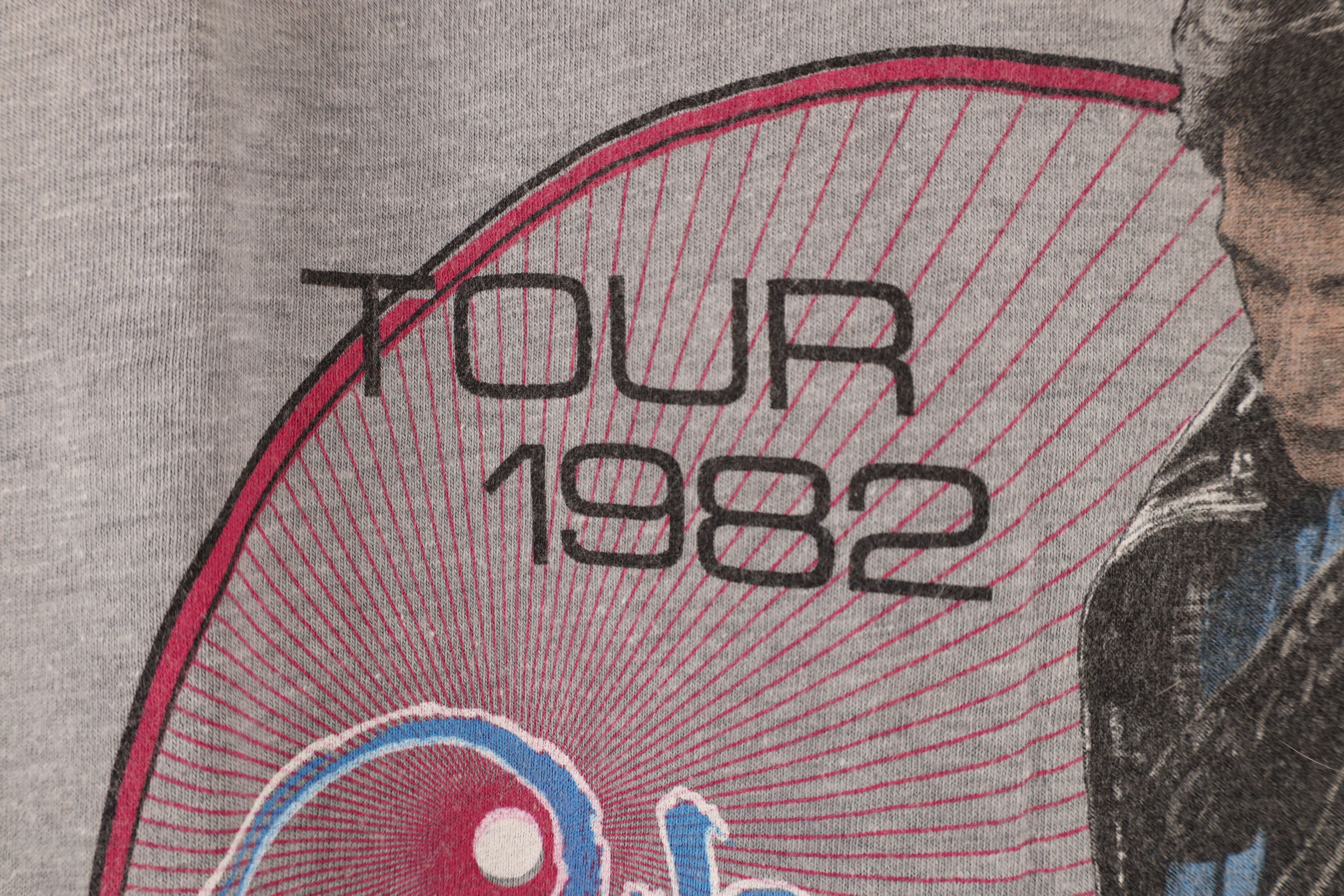 Vintage Vintage 80s Springfield Band Short Sleeve T-Shirt Gray USA Size US L / EU 52-54 / 3 - 6 Thumbnail