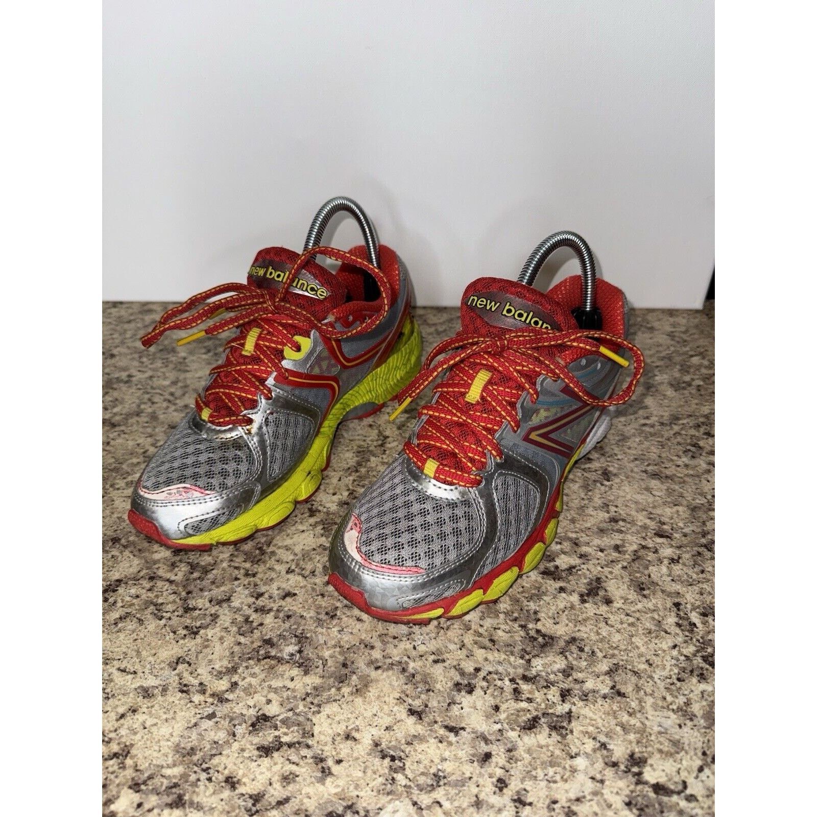 New Balance New Balance 1260v3 Running Shoes Women’s Size 6 Red W1260SR3 Size US 6 / IT 36 - 1 Thumbnail