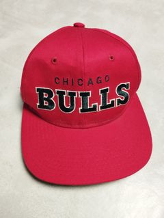 SOLD‼️Vintage STARTER Chicago Bulls Jacket