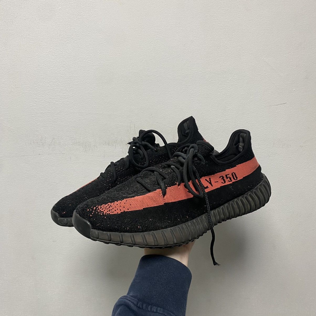 Adidas adidas Yeezy Boost 350 V2 Core Black Red Size US 12 / EU 45 - 5 Thumbnail