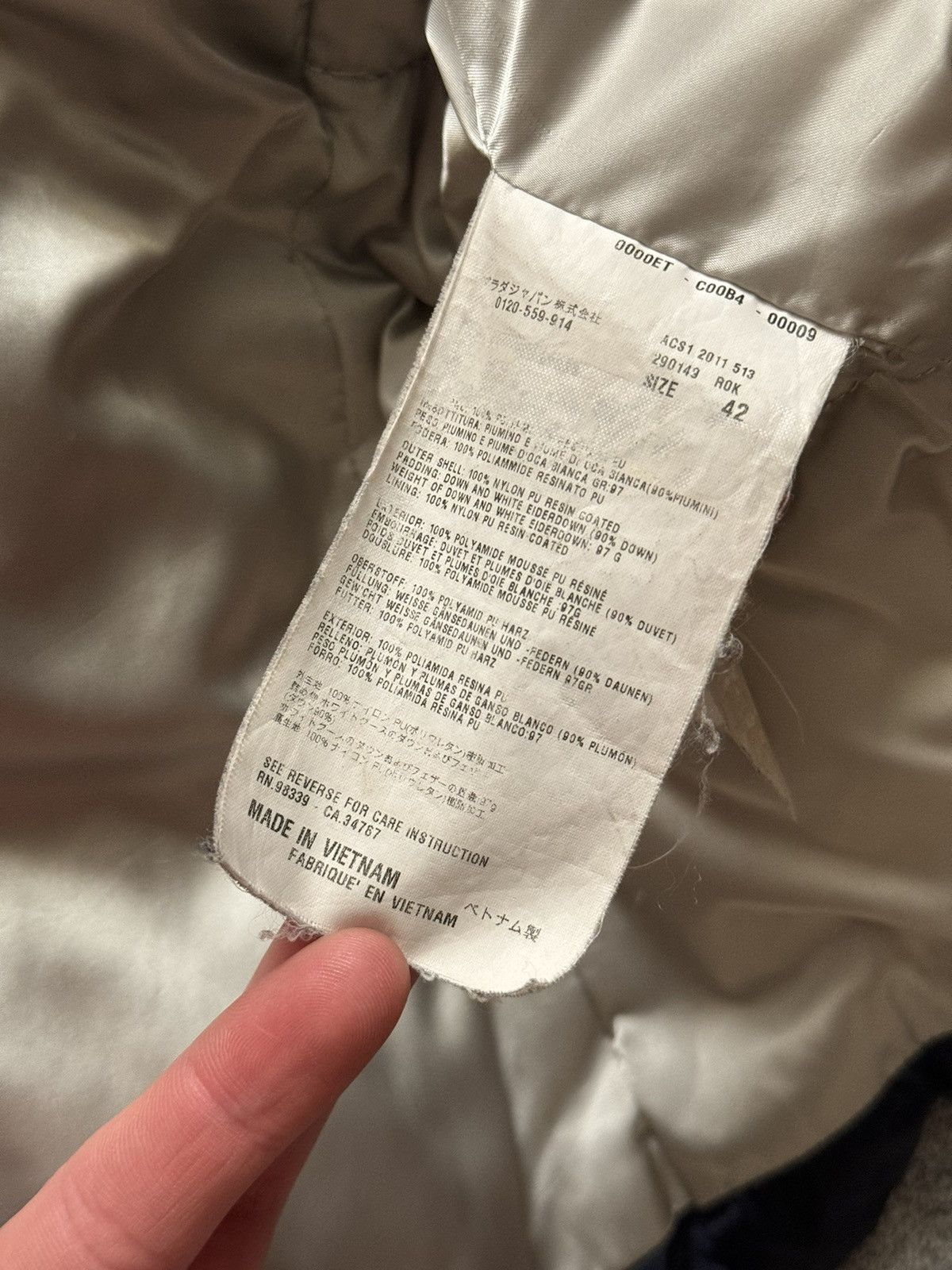 Prada Prada 42size down jacket bomber zip quilted puffer Size M / US 6-8 / IT 42-44 - 16 Thumbnail
