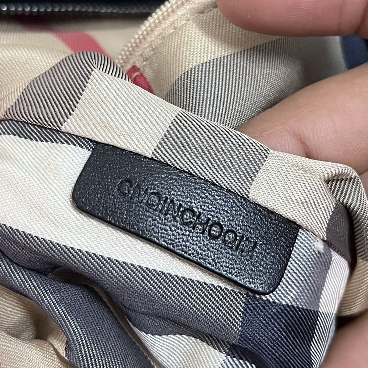 Burberry Authentic Burberry Nylon Large Totebag Size ONE SIZE - 11 Thumbnail