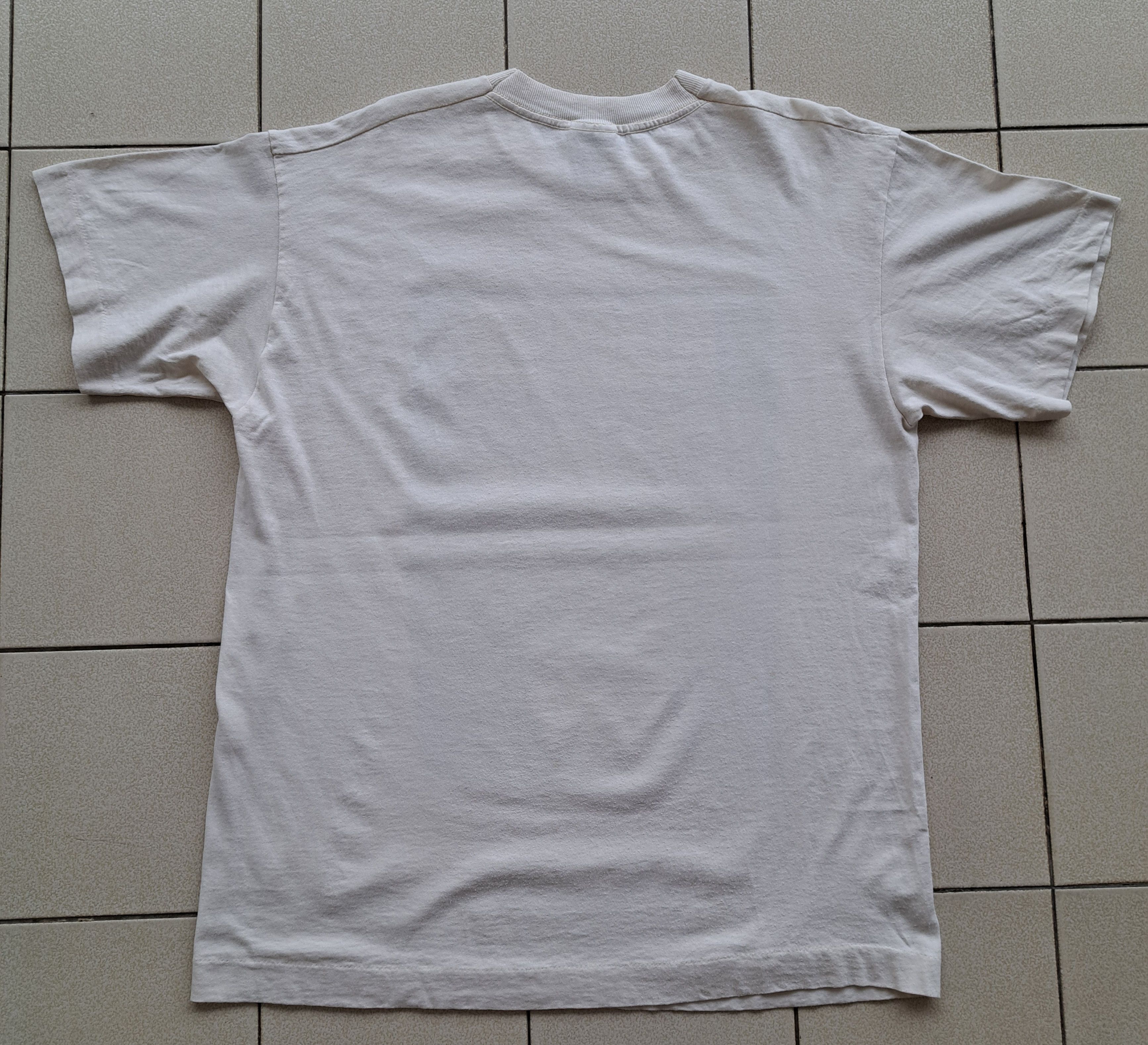Star Wars × Vintage Vintage Star Wars Empire Strikes Back T-Shirt Size US L / EU 52-54 / 3 - 5 Thumbnail