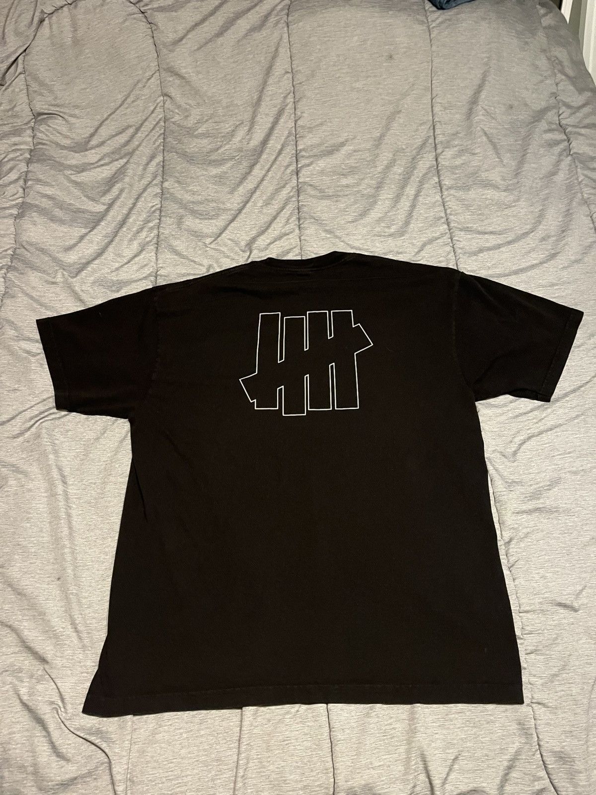 Undefeated × Vintage Vintage Undefeated t-shirt Size US XL / EU 56 / 4 - 2 Thumbnail