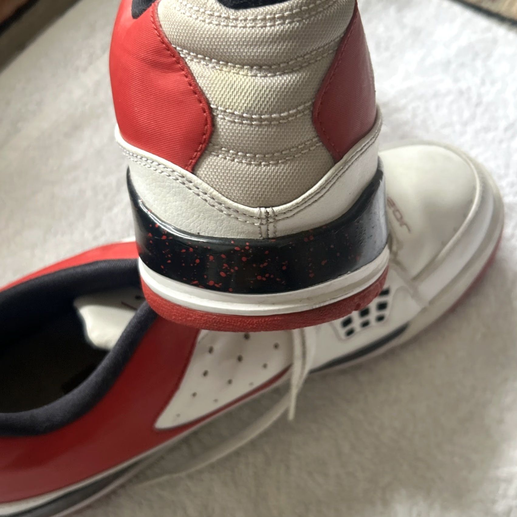 Jordan Brand Air Jordan Flight SC 1 White / Sneaker / Sz 11 / 599929 101 - Jordan SC-1 Low Black Red, Leather, Rubber Sole, Athletic Basketball Shoes, Mens, 2013 Size US 11 / EU 44 - 6 Thumbnail